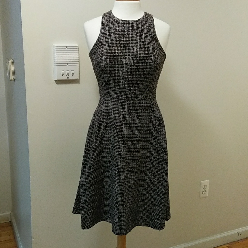 Banana Republic dark gray dress. Size 4.